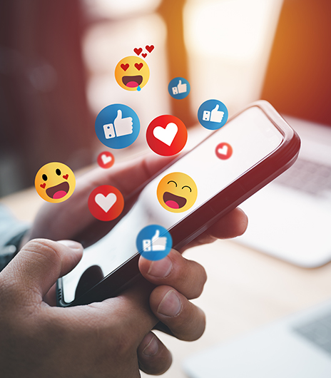 Social-Media Social-Media